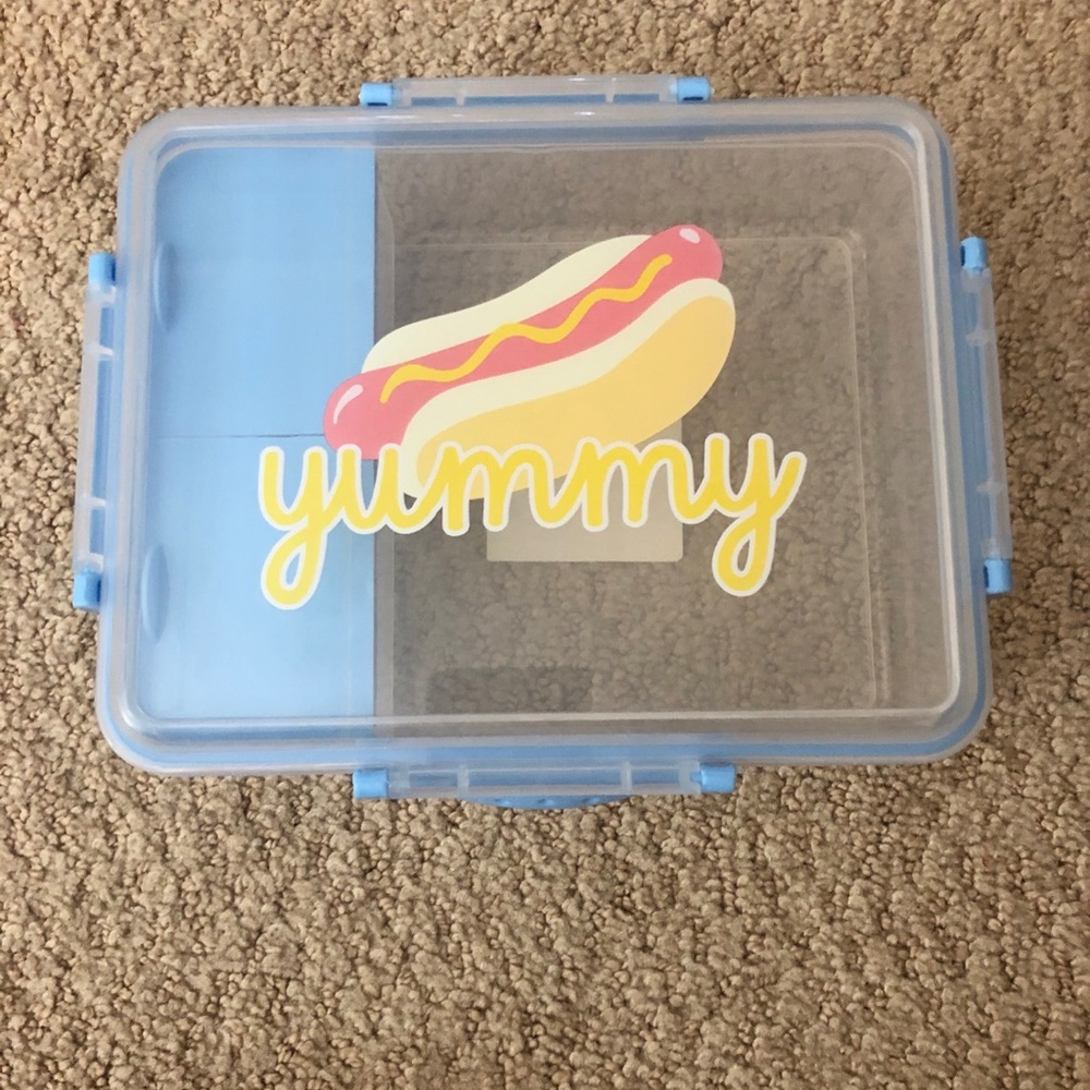 Three Slot Food Storage
